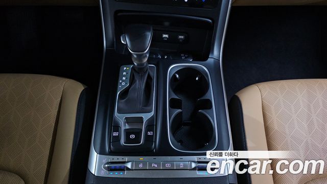 Kia Carnival (IV) Diesel 9-Seater Prestige 2023 — фото 9