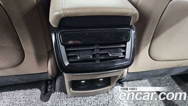 Kia K8 2.5 Gasoline 2WD Noblesse Light 2023 — фото 20