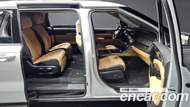 Kia Carnival (IV) Diesel 7-Seater Signature 2023 — фото 16