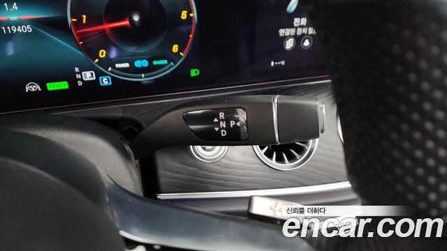 Mercedes-Benz CLS-Class (C257) CLS300d 4MATIC 2022 — фото 9