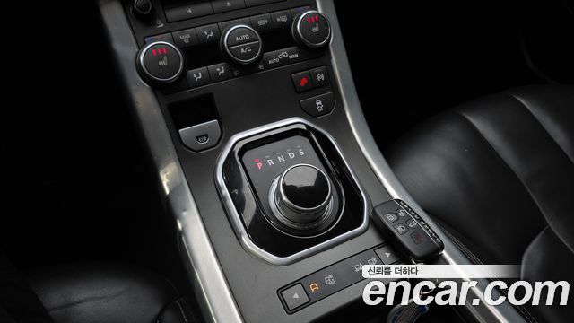 Land Rover Range Rover Evoque 2.2 SD4 Prestige 2014 — фото 9