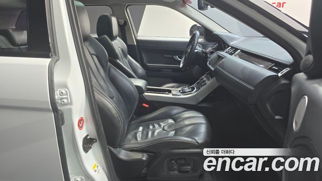 Land Rover Range Rover Evoque 2.2 SD4 Prestige 2014 — фото 10