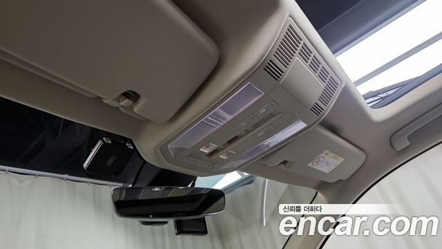 Volkswagen Touareg (III) 3.0 TDI Prestige 2022 — фото 14