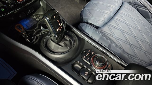 MINI Cooper S Clubman Classic Lite 2nd 2023 — фото 9