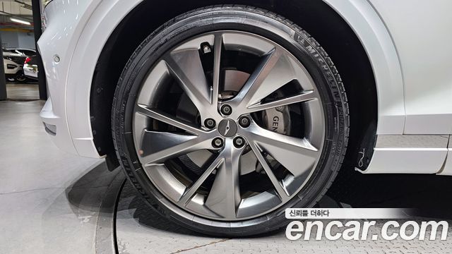 Genesis GV70 2.5T Gasoline 2WD 2023 — фото 5
