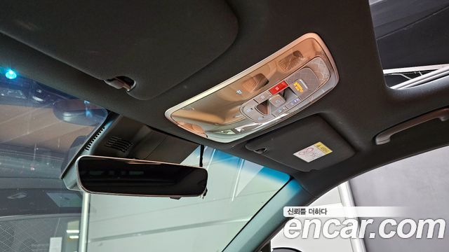 Genesis GV70 2.5T Gasoline 2WD 2023 — фото 18