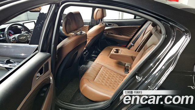 Genesis G70 2.0T AWD Supreme 2018 — фото 24