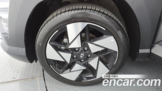 Hyundai Kona (SX2) Gasoline 1.6 Turbo 4WD Inspiration 2025 — фото 5