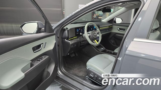 Hyundai Kona (SX2) Gasoline 1.6 Turbo 4WD Inspiration 2025 — фото 10