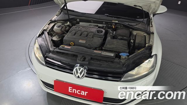 Volkswagen Golf (VII) 2.0 TDI 2015 — фото 6