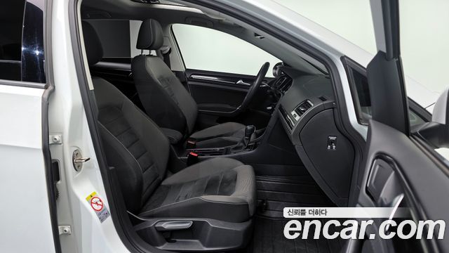 Volkswagen Golf (VII) 2.0 TDI 2015 — фото 10