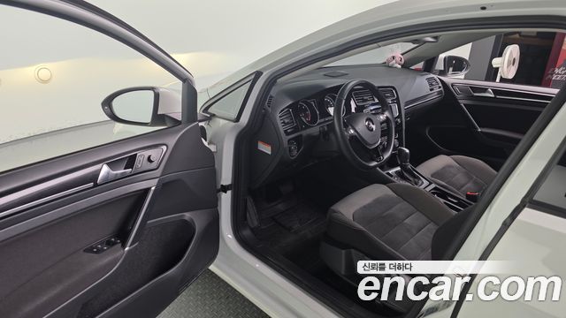 Volkswagen Golf (VII) 2.0 TDI 2015 — фото 11