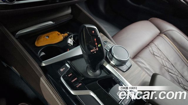 BMW 5 Series (G30) 520d Luxury Plus 2020 — фото 9