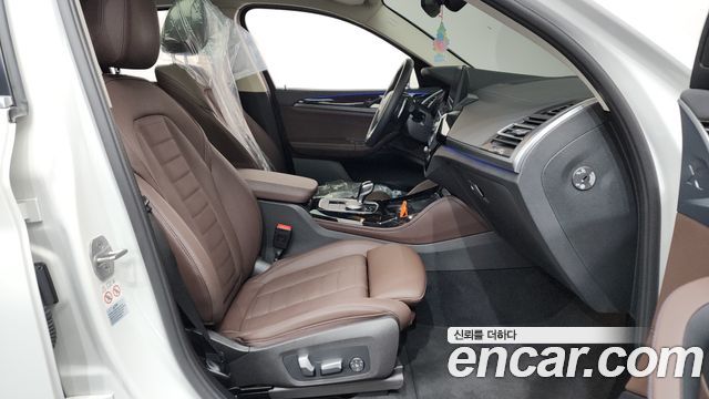 BMW X4 (G02) xDrive20i xLine 2022 — фото 11