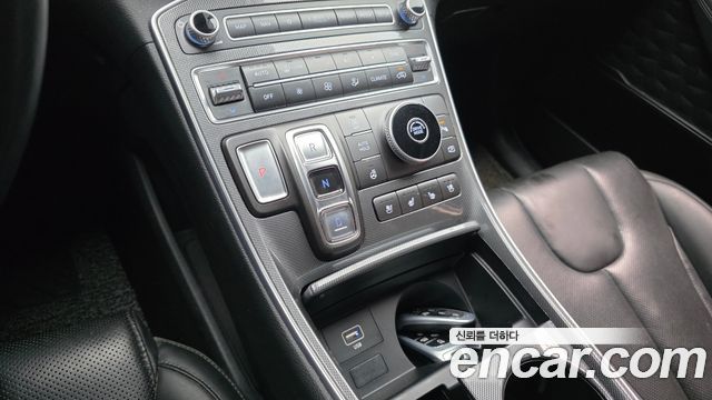 Hyundai Santa Fe Diesel 2.2 2WD Prestige 2021 — фото 9