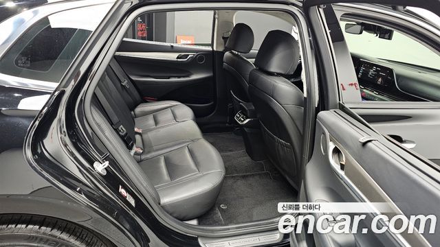 Hyundai Grandeur (IG) 2.5 Le Blanc 2023 — фото 12