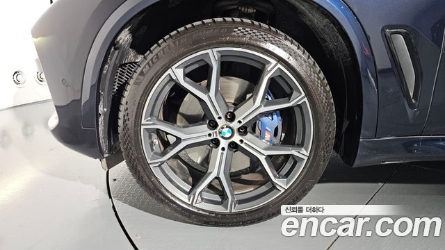 BMW X5 (G05) xDrive 40i M Sport 2022 — фото 5