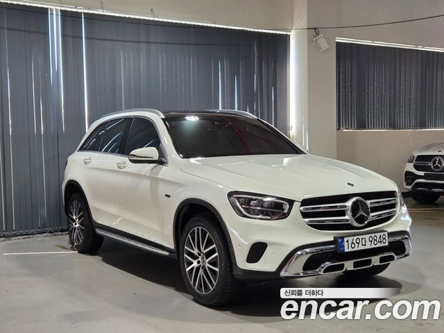 Mercedes-Benz GLC-Class (X253) GLC300e 4MATIC 2021 — фото 3