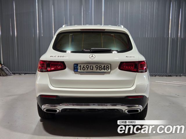 Mercedes-Benz GLC-Class (X253) GLC300e 4MATIC 2021 — фото 4