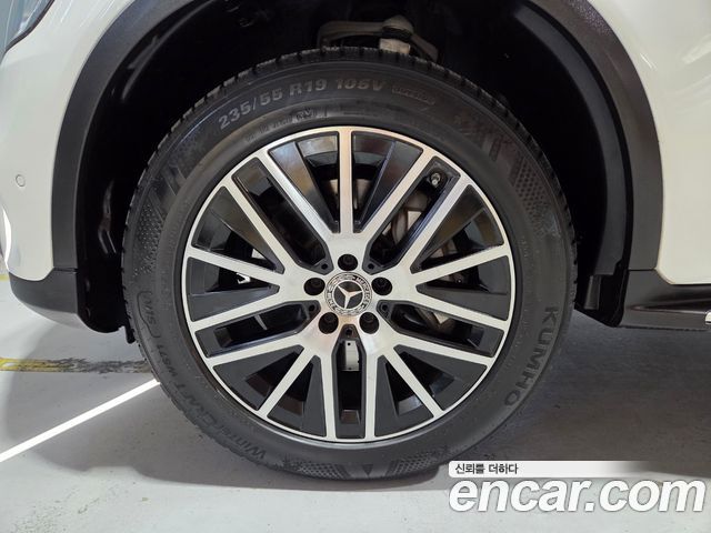 Mercedes-Benz GLC-Class (X253) GLC300e 4MATIC 2021 — фото 5