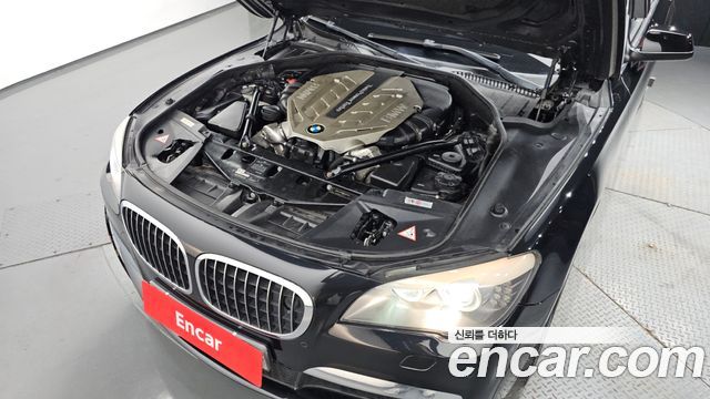BMW 7 Series (F01) 750Li M Sports 2011 — фото 6