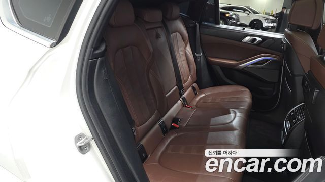 BMW X6 (G06) xDrive40i M Sport 2021 — фото 16
