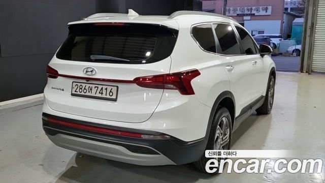 Hyundai Santa Fe Diesel 2.2 2WD Exclusive 2023 — фото 2