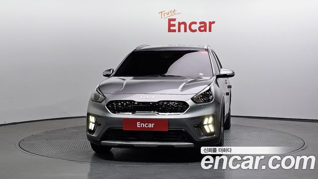 Kia Niro 1.6 HEV Noblesse 2022 — фото 3