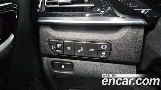 Kia Niro 1.6 HEV Noblesse 2022 — фото 15