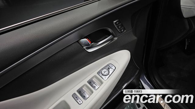 Hyundai Santa Fe Diesel 2.2 2WD Calligraphy 2021 — фото 19