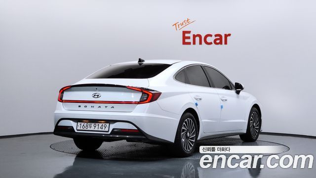 Hyundai Sonata Hybrid (DN8) Premium Plus 2022 — фото 2