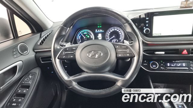 Hyundai Sonata Hybrid (DN8) Premium Plus 2022 — фото 13