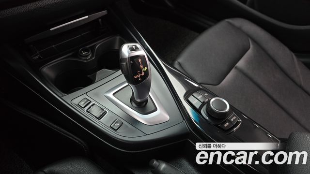 BMW 1 Series (F20) 118d Urban Pack1 5Dr 2013 — фото 9