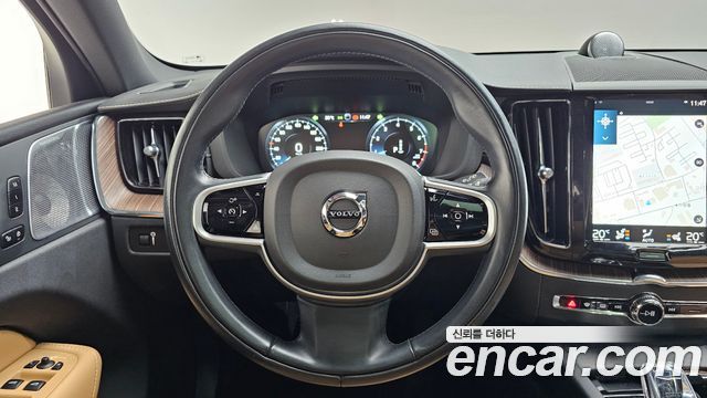 Volvo XC60 (II) B5 Inscription 2021 — фото 17