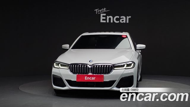 BMW 5 Series (G30) 523d M Sport 2023 — фото 3