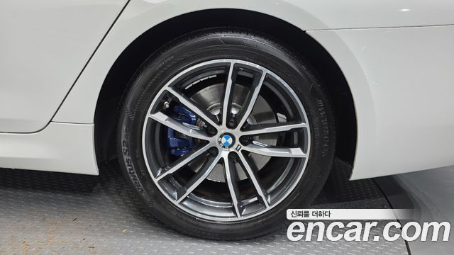 BMW 5 Series (G30) 523d M Sport 2023 — фото 5