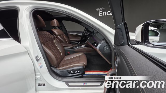 BMW 5 Series (G30) 523d M Sport 2023 — фото 10