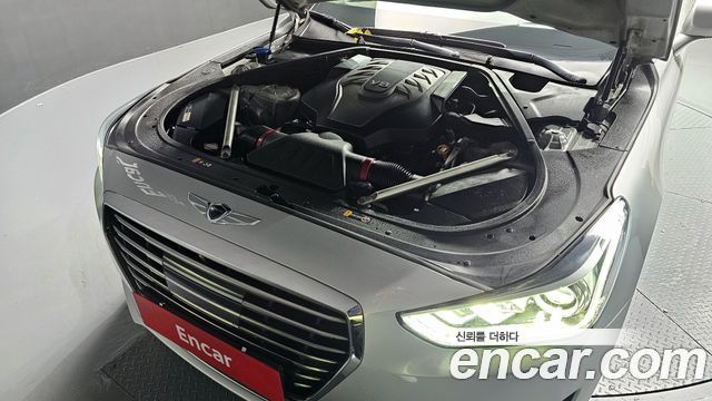 Genesis EQ900 5.0 GDI AWD Prestige 2016 — фото 6