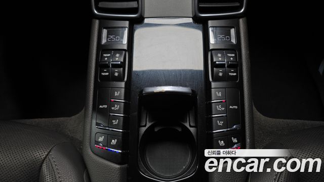 Porsche Panamera 3.6 AWD 970 2015 — фото 18