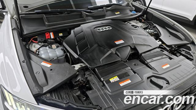 Audi Q8 (4M) 55 TFSI Quattro Premium 2021 — фото 6
