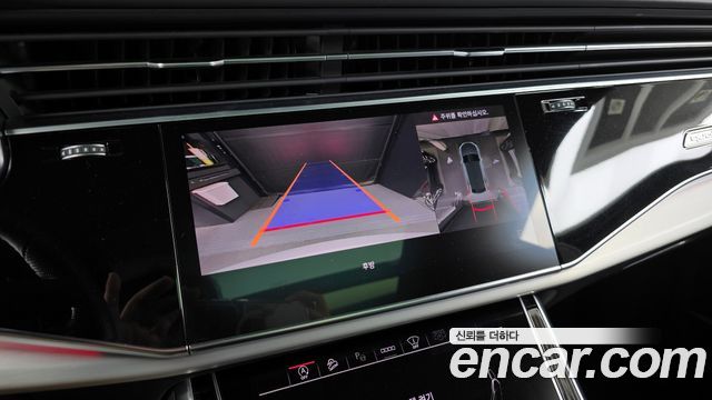 Audi Q8 (4M) 55 TFSI Quattro Premium 2021 — фото 15