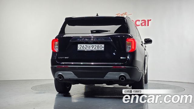 Ford Explorer (VI) 2.3 LimIted 4WD 2020 — фото 4