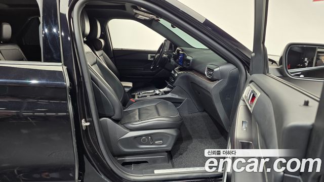 Ford Explorer (VI) 2.3 LimIted 4WD 2020 — фото 15