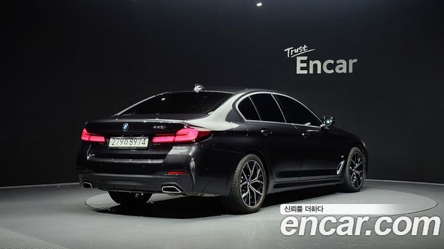 BMW 5 Series (G30) 530i M Sport Package 2022 — фото 2