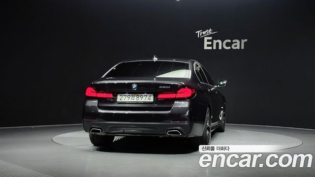 BMW 5 Series (G30) 530i M Sport Package 2022 — фото 4