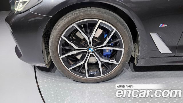 BMW 5 Series (G30) 530i M Sport Package 2022 — фото 5
