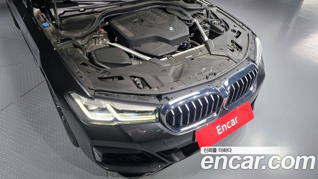 BMW 5 Series (G30) 530i M Sport Package 2022 — фото 6