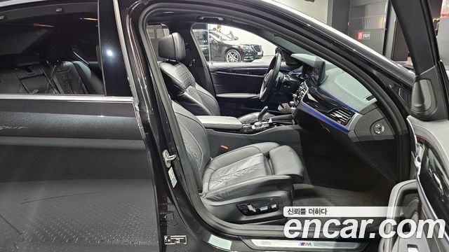BMW 5 Series (G30) 530i M Sport Package 2022 — фото 10