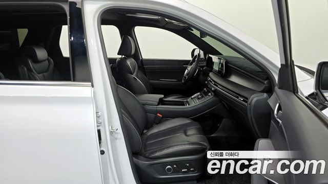 Hyundai Palisade Diesel 2.2 2WD Prestige 2023 — фото 15