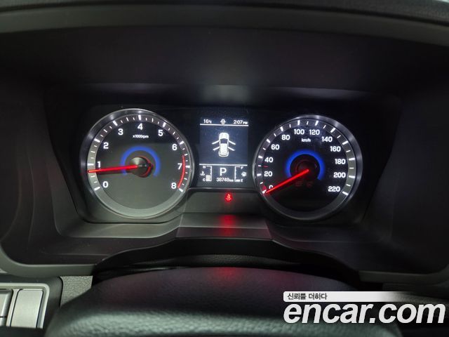 KG Mobility (SsangYong) Very New Tivoli Gasoline 1.5 2WD V1 2022 — фото 8